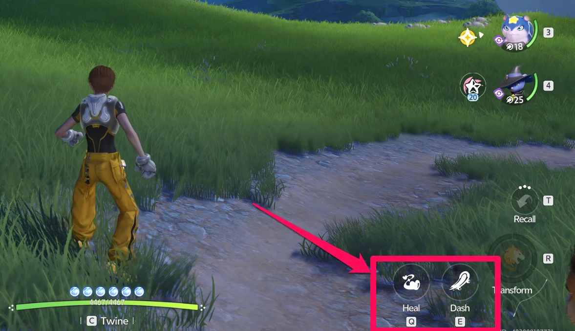 The exploration HUD showing Heal bound to Q and Dash bound to E